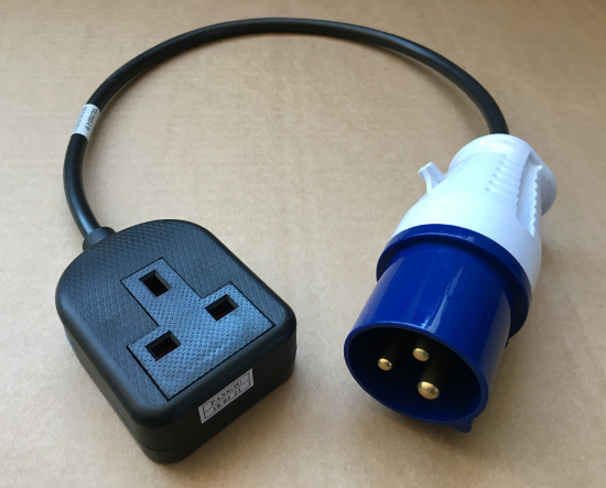 COMUKS -  16 Amp Commando Plug to UK Socket
